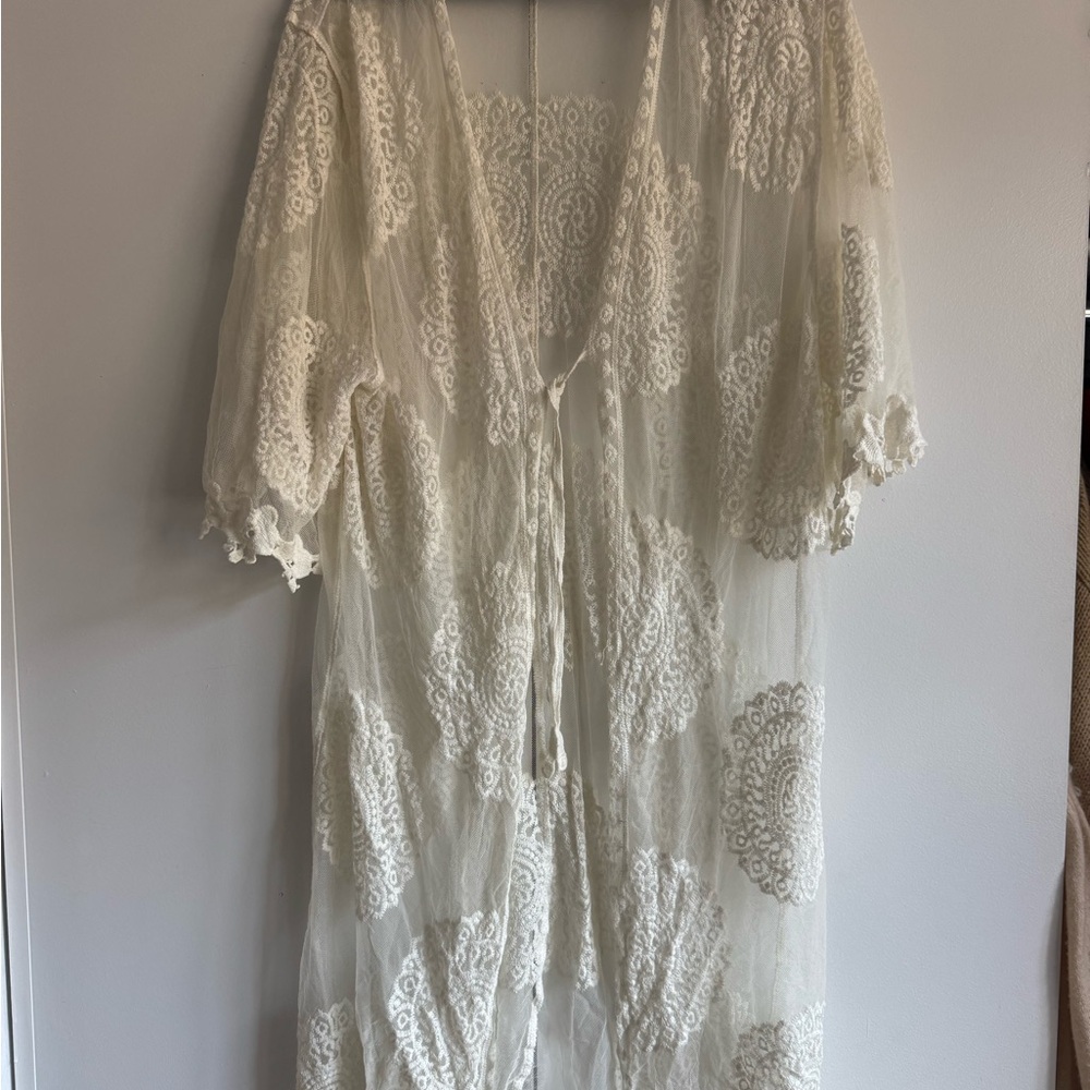 Lace beach cover up